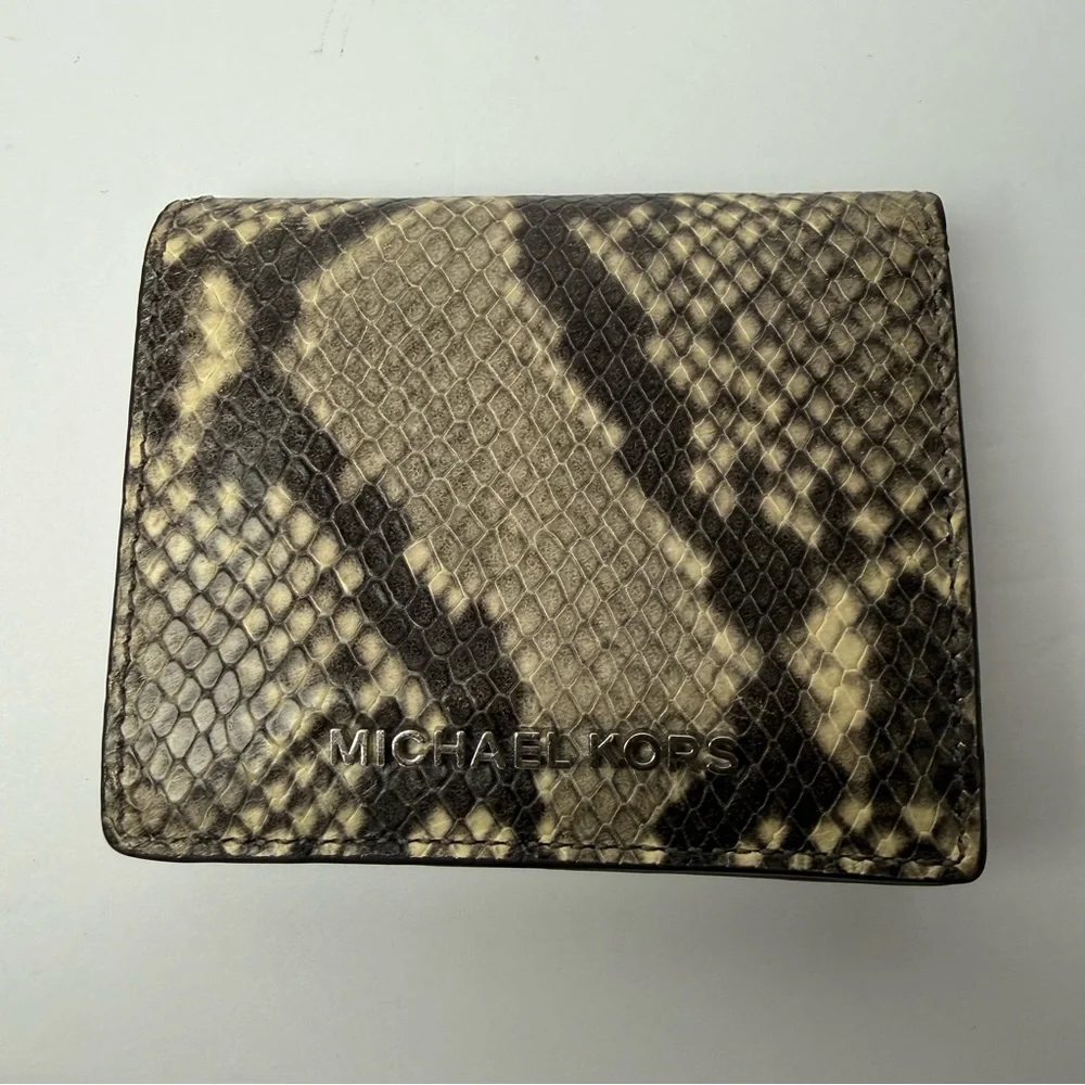 Michael Kors Black and Cream Textured Wallet